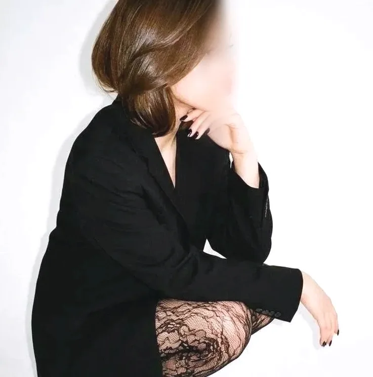 Agata, 19