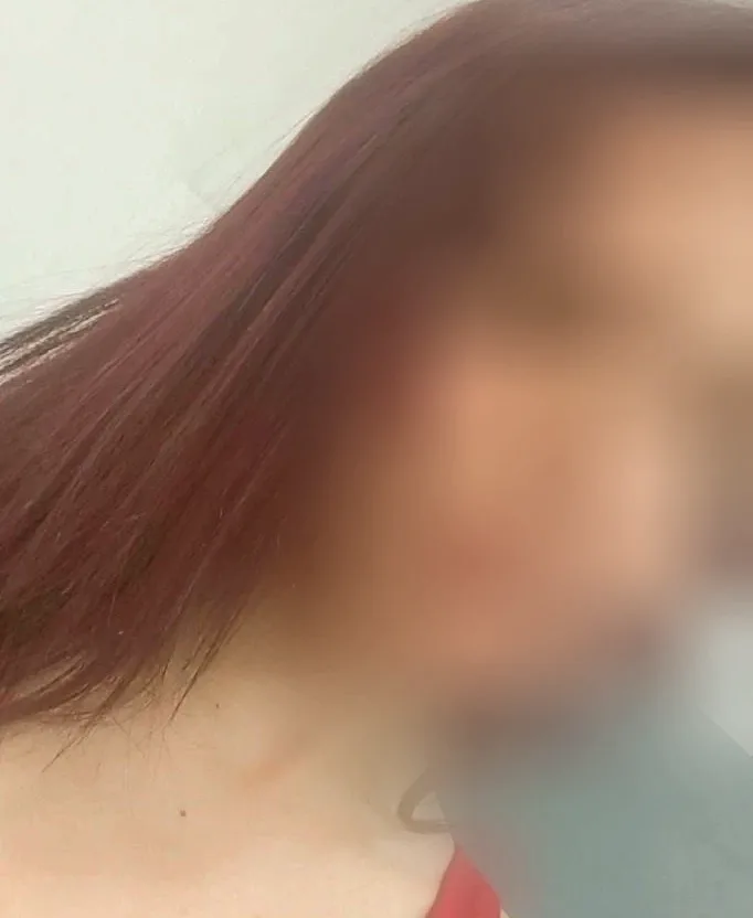 Aleksandra, 21