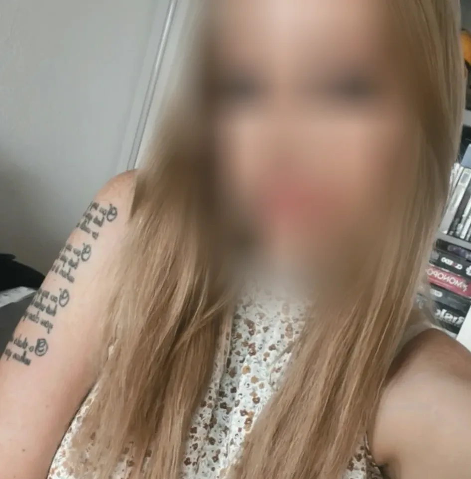 Natalia, 30