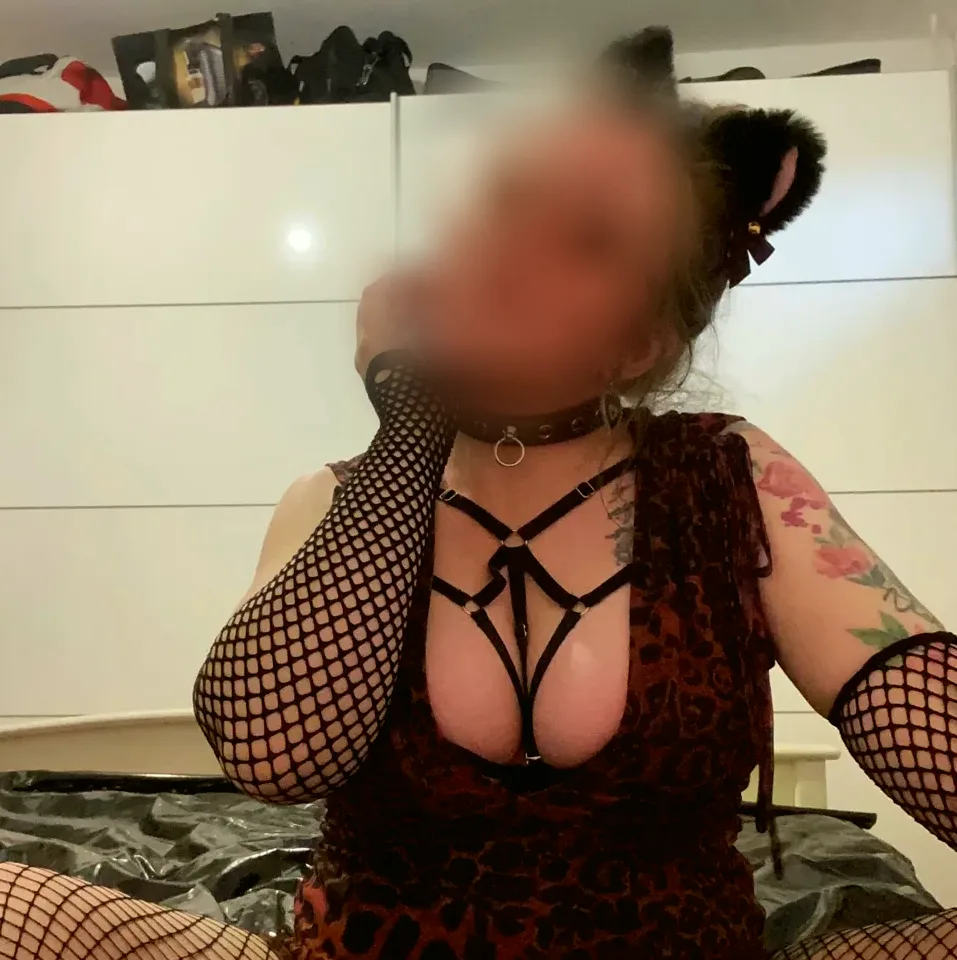 Reeta, 27