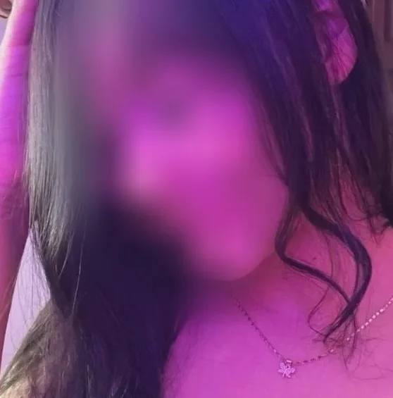 Rosie, 19
