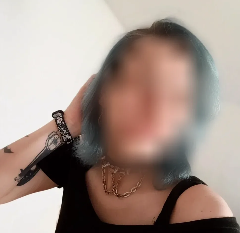 Salma, 34