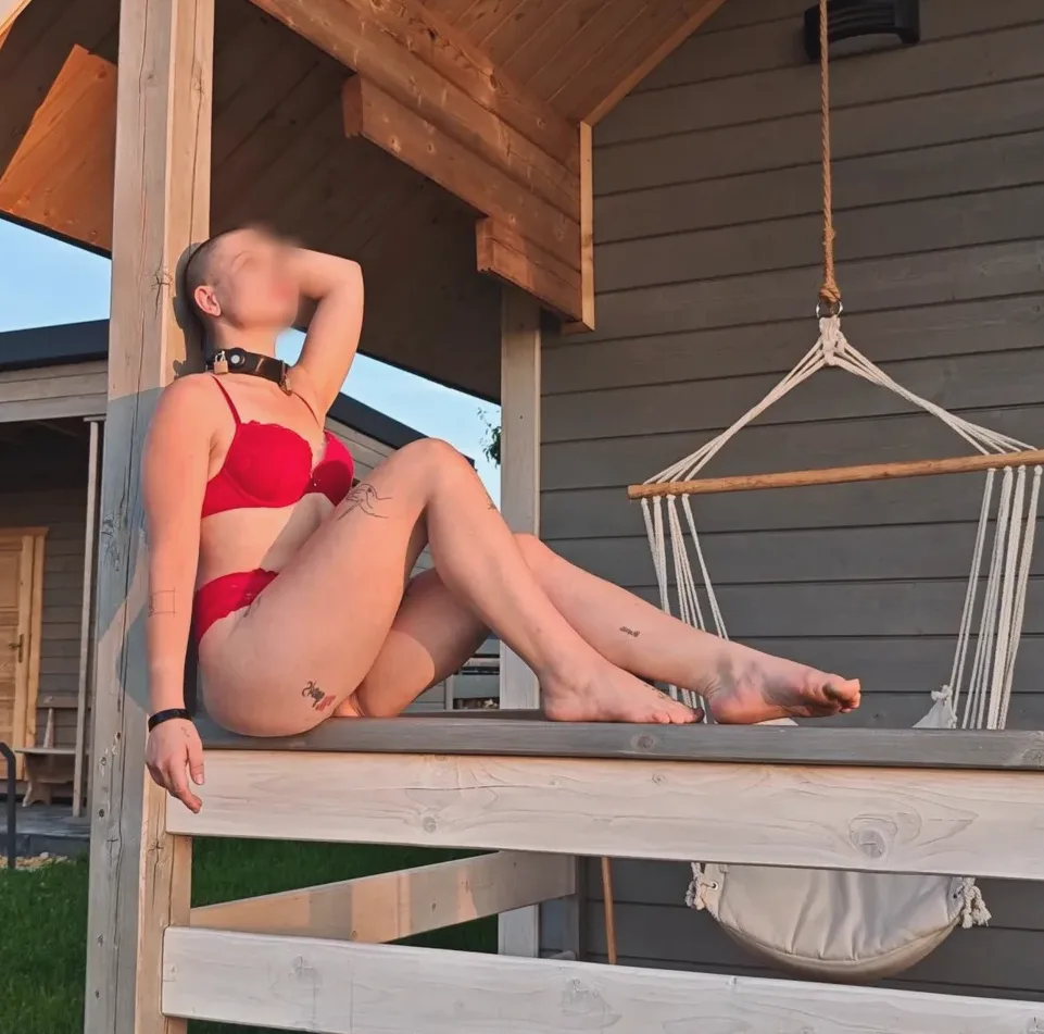 Skye, 21