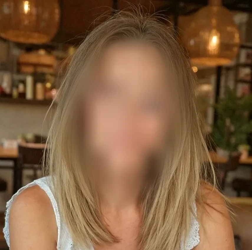 Stacey, 37