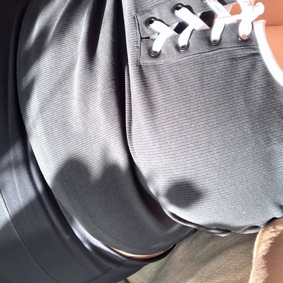 Zara, 36
